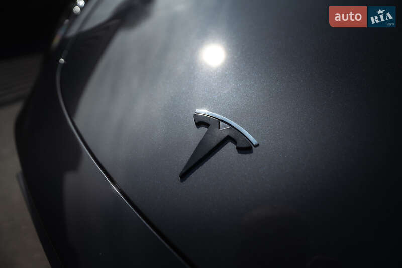 Позашляховик / Кросовер Tesla Model Y 2023 в Полтаві фото 6 Позашляховик / Кросовер Tesla Model Y 2023 в Полтаві