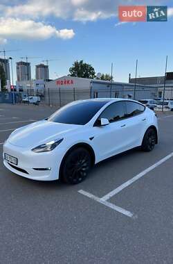 Внедорожник / Кроссовер Tesla Model Y 2022 в Киеве