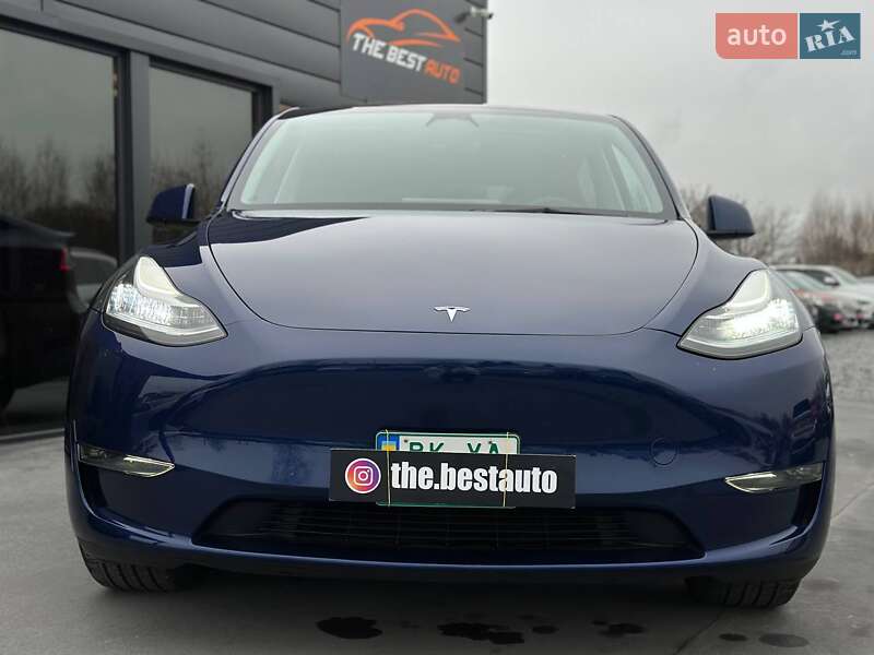 Позашляховик / Кросовер Tesla Model Y 2023 в Рівному