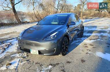 Внедорожник / Кроссовер Tesla Model Y 2020 в Киеве