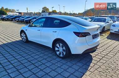 Внедорожник / Кроссовер Tesla Model Y 2022 в 