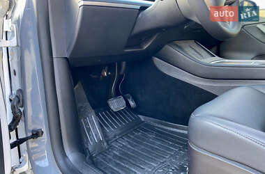 Внедорожник / Кроссовер Tesla Model Y 2022 в 
