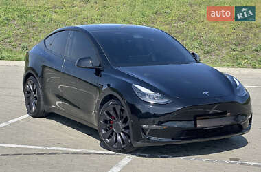 Позашляховик / Кросовер Tesla Model Y 2022 в Києві