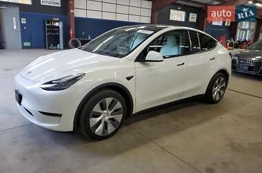 Tesla Model Y 2020