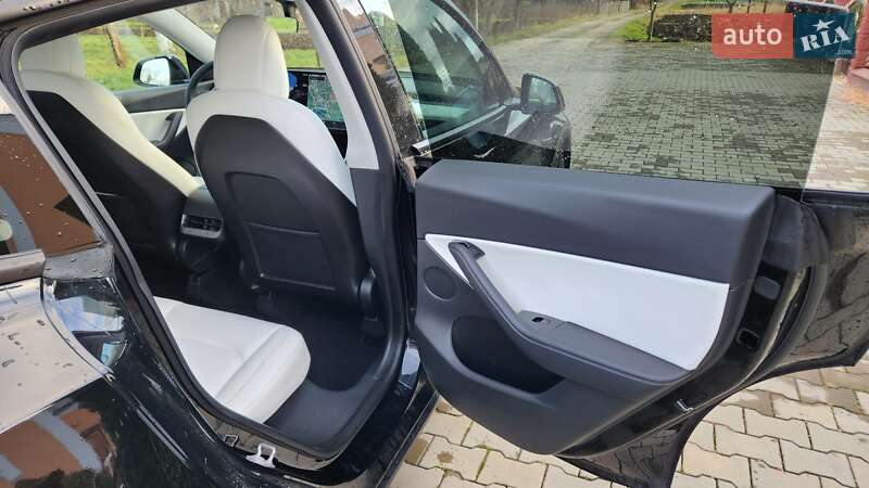 Позашляховик / Кросовер Tesla Model Y 2020 в Самборі фото 14 Позашляховик / Кросовер Tesla Model Y 2020 в Самборі