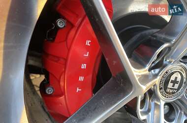 Позашляховик / Кросовер Tesla Model Y 2022 в Хмельницькому