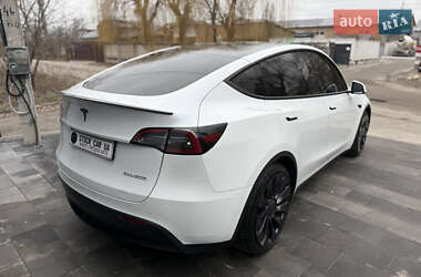 Внедорожник / Кроссовер Tesla Model Y 2021 в Киеве