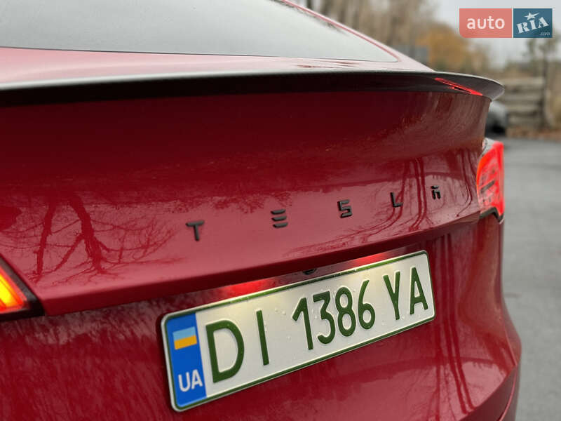 Позашляховик / Кросовер Tesla Model Y 2022 в Дніпрі