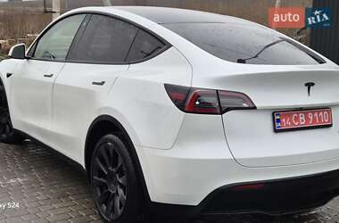 Внедорожник / Кроссовер Tesla Model Y 2023 в Львове