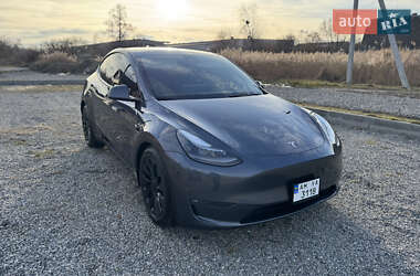 Внедорожник / Кроссовер Tesla Model Y 2022 в Бердичеве