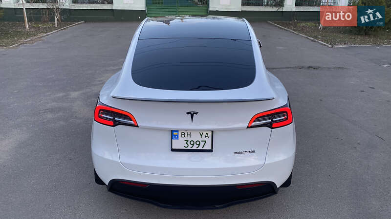 Внедорожник / Кроссовер Tesla Model Y 2022 в Одессе