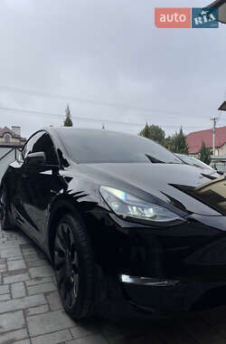 Внедорожник / Кроссовер Tesla Model Y 2022 в 