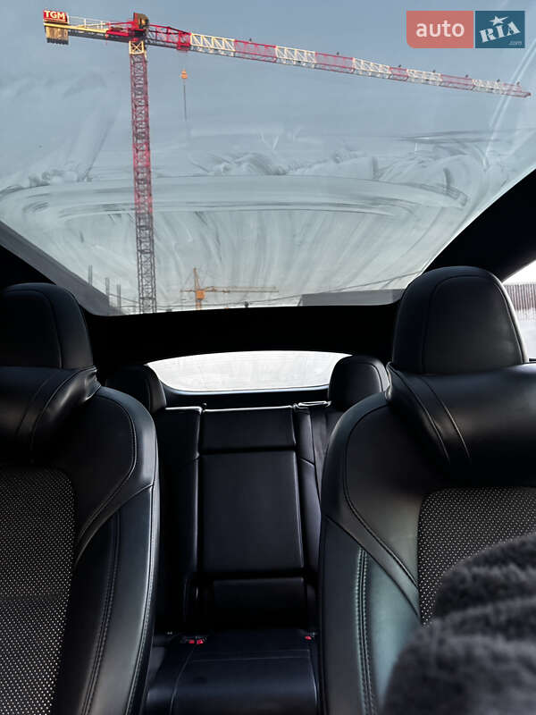 Внедорожник / Кроссовер Tesla Model Y 2023 в Хмельницком