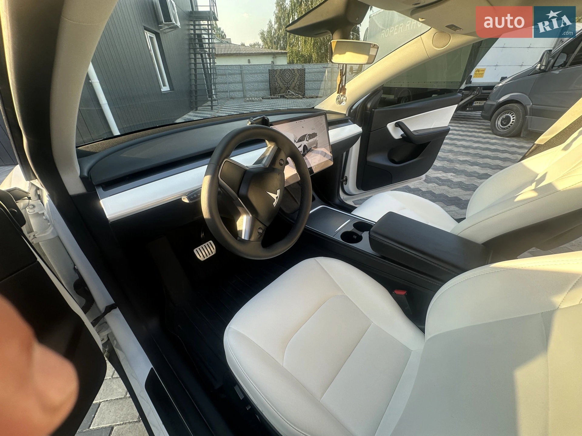 2022 Tesla Model Y - мініатюра 20