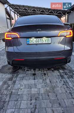 Внедорожник / Кроссовер Tesla Model Y 2023 в 