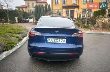 Внедорожник / Кроссовер Tesla Model Y 2021 в Киеве