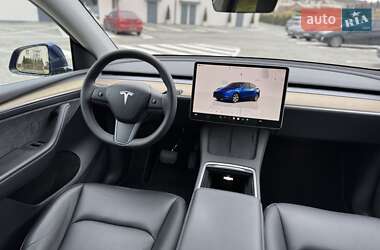 Внедорожник / Кроссовер Tesla Model Y 2023 в Ровно