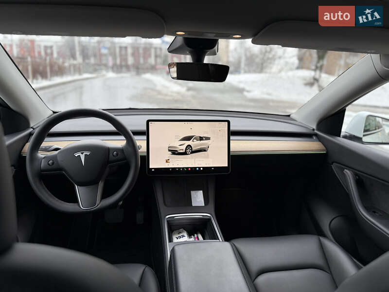 Внедорожник / Кроссовер Tesla Model Y 2022 в Киеве