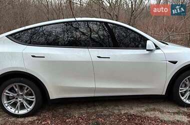 Внедорожник / Кроссовер Tesla Model Y 2022 в 