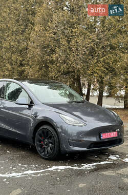 Внедорожник / Кроссовер Tesla Model Y 2023 в 