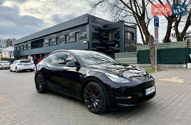 Внедорожник / Кроссовер Tesla Model Y 2020 в Одессе