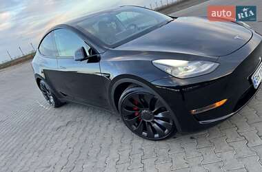 Внедорожник / Кроссовер Tesla Model Y 2022 в 