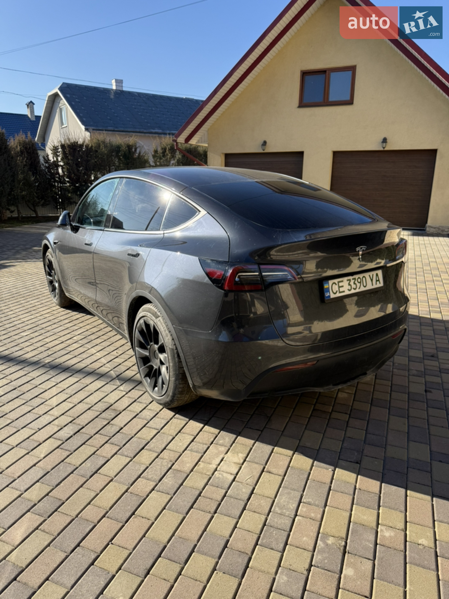 2023 Tesla Model Y - мініатюра 3