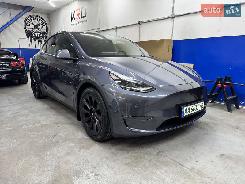 Внедорожник / Кроссовер Tesla Model Y 2023 в Киеве