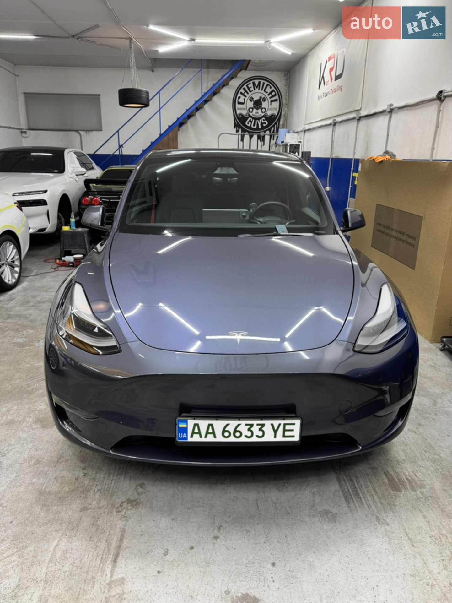 2023 Tesla Model Y - мініатюра 3