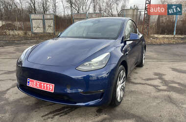 Внедорожник / Кроссовер Tesla Model Y 2023 в 