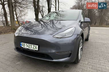 Внедорожник / Кроссовер Tesla Model Y 2023 в 