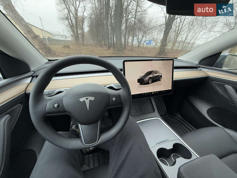 Внедорожник / Кроссовер Tesla Model Y 2023 в Виннице
