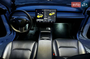 Внедорожник / Кроссовер Tesla Model Y 2021 в 