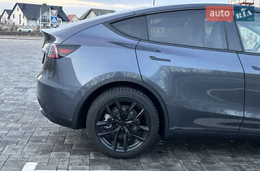 Внедорожник / Кроссовер Tesla Model Y 2023 в 