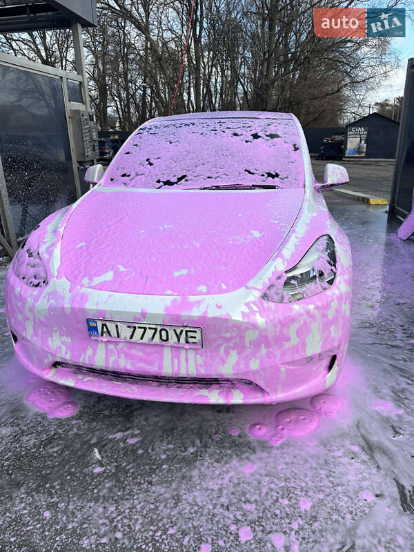 Позашляховик / Кросовер Tesla Model Y 2023 в Броварах