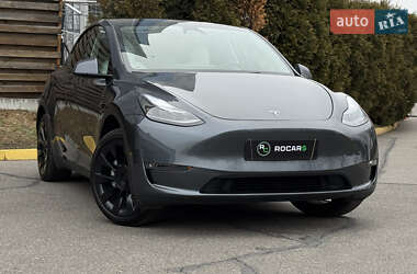 Внедорожник / Кроссовер Tesla Model Y 2023 в Киеве