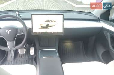 Внедорожник / Кроссовер Tesla Model Y 2023 в 