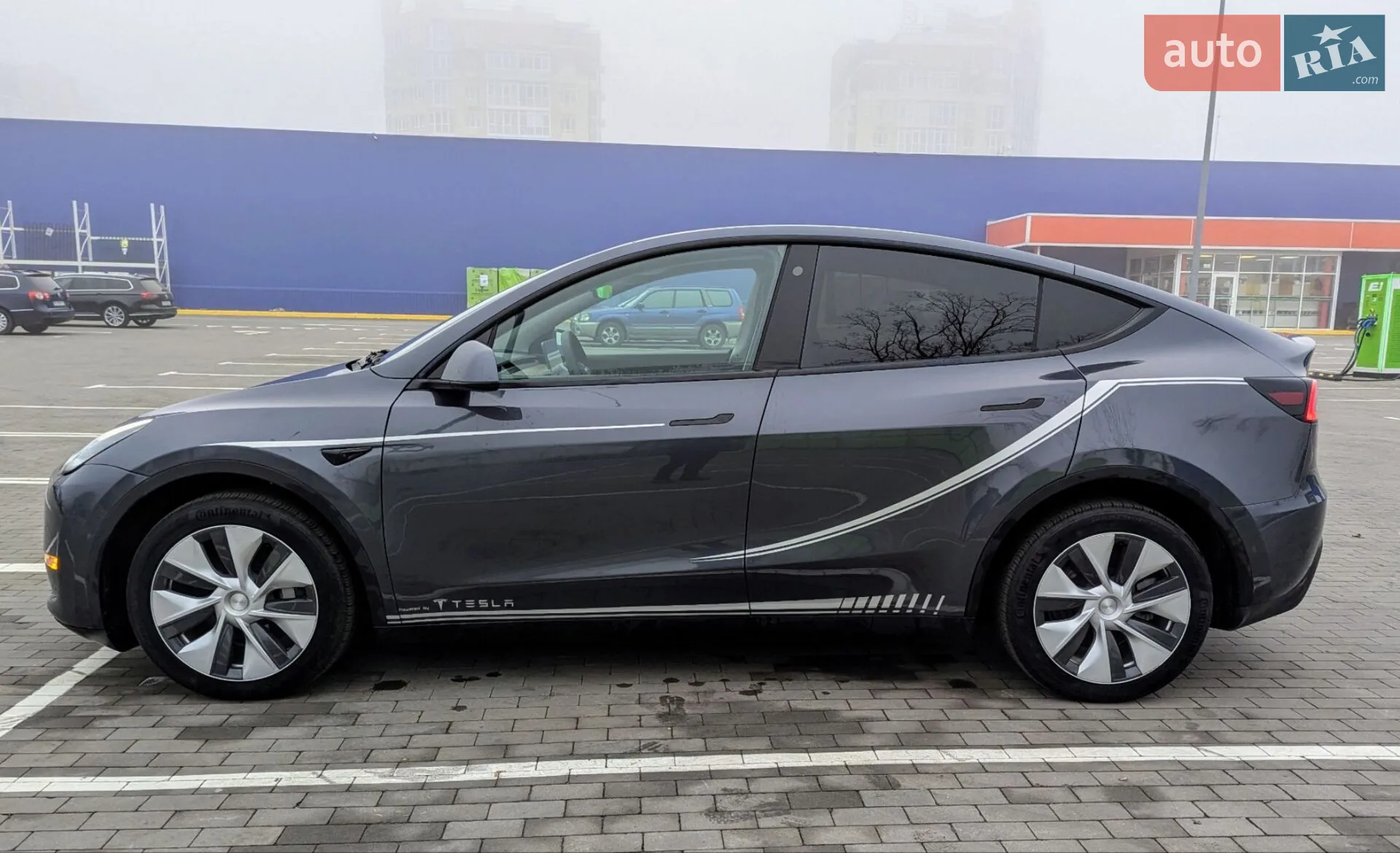 2022 Tesla Model Y - мініатюра 2
