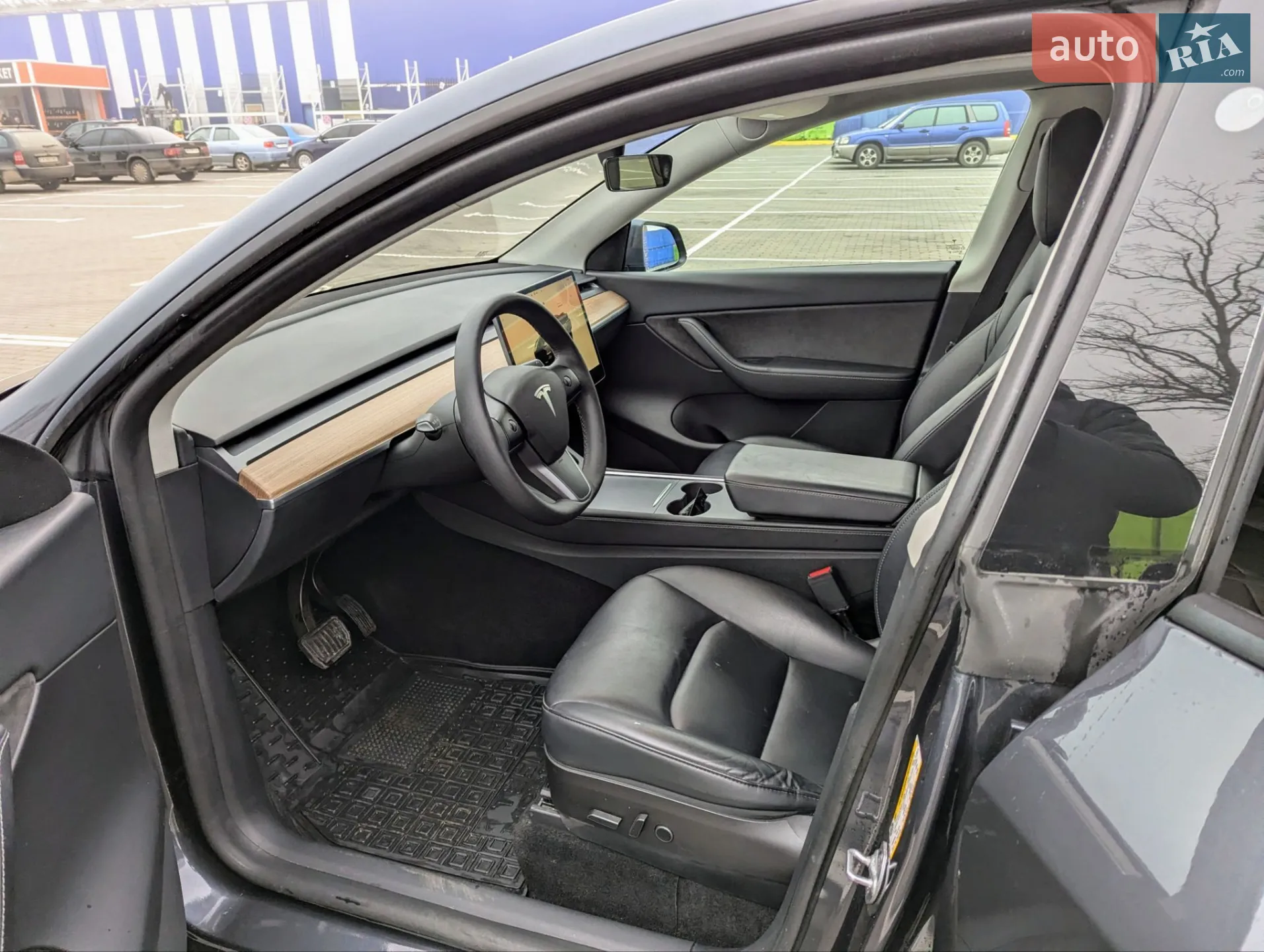 2022 Tesla Model Y - мініатюра 4
