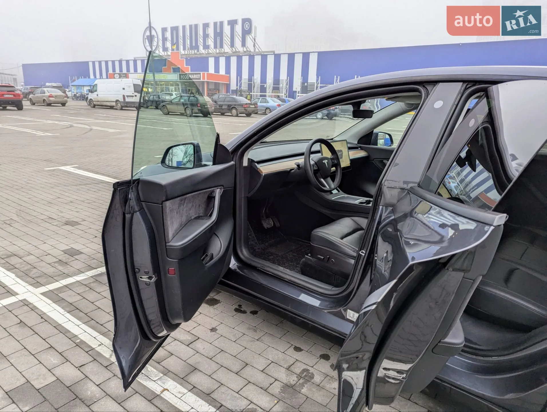 2022 Tesla Model Y - мініатюра 15