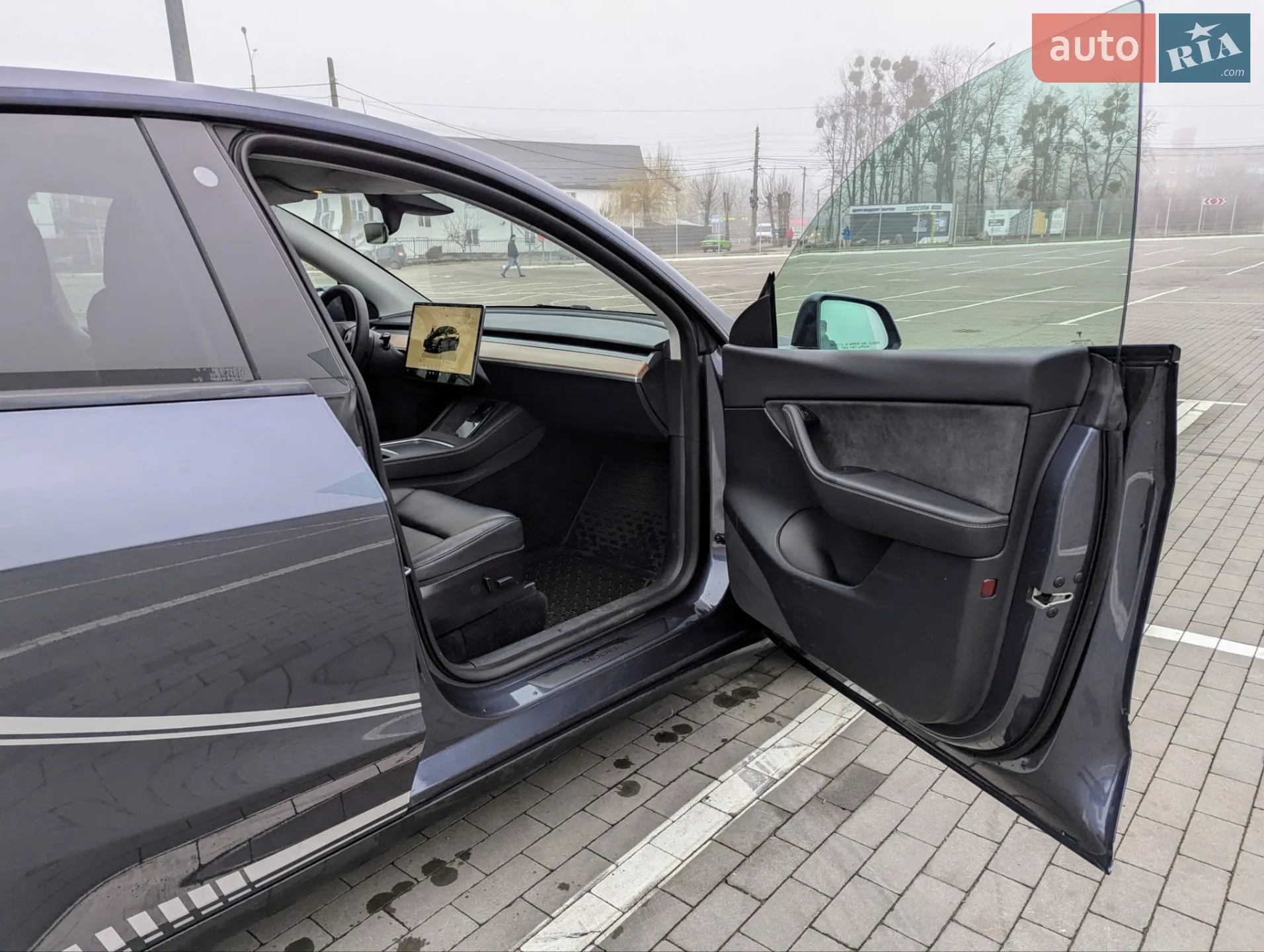 2022 Tesla Model Y - мініатюра 17