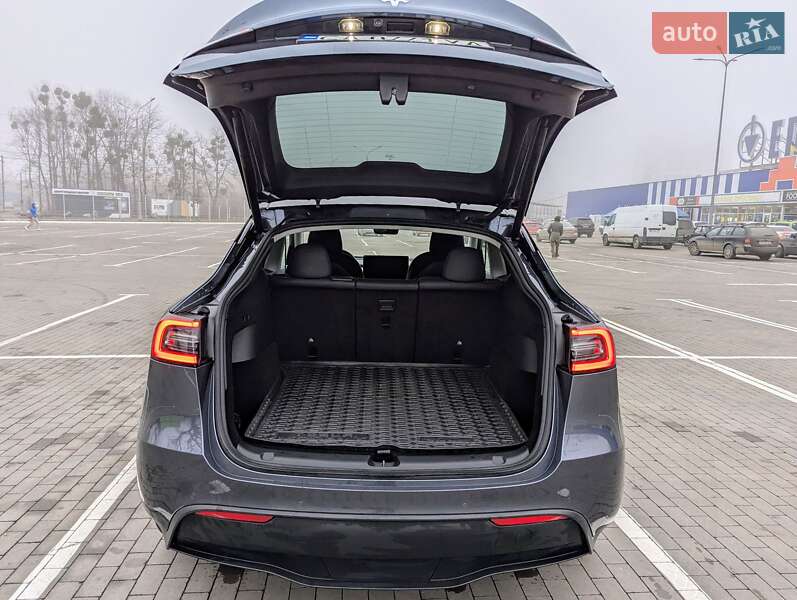Внедорожник / Кроссовер Tesla Model Y 2022 в Умани