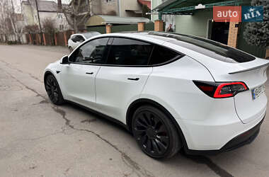 Внедорожник / Кроссовер Tesla Model Y 2022 в 