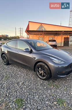 Внедорожник / Кроссовер Tesla Model Y 2022 в 