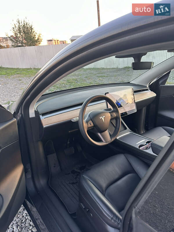 Внедорожник / Кроссовер Tesla Model Y 2022 в Хмельницком