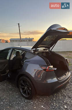 Внедорожник / Кроссовер Tesla Model Y 2022 в 