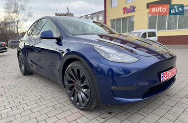 Позашляховик / Кросовер Tesla Model Y 2024 в Луцьку