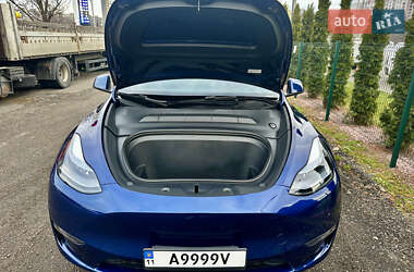 Внедорожник / Кроссовер Tesla Model Y 2023 в 
