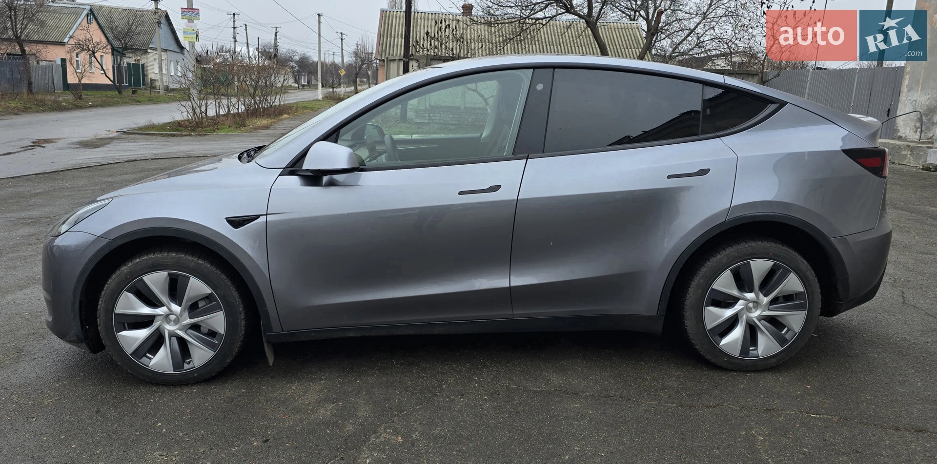 2024 Tesla Model Y - мініатюра 4