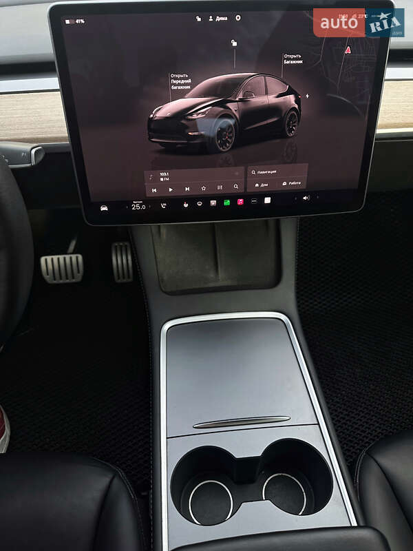 Внедорожник / Кроссовер Tesla Model Y 2022 в Киеве